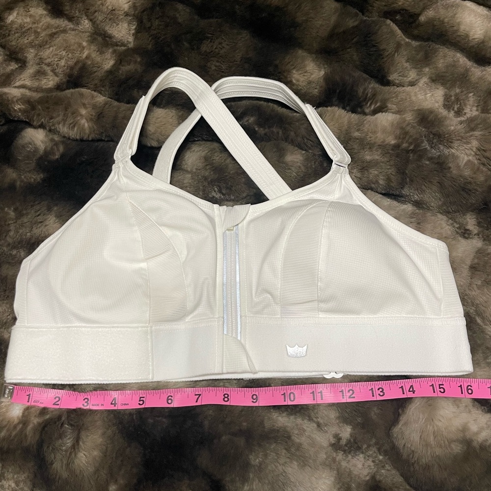 Shefit Ultimate Sports Bra size LUXE